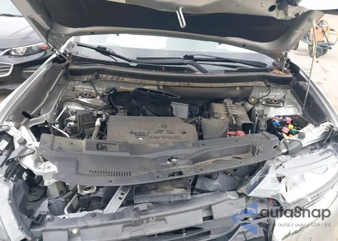 2020 Mitsubishi Outlander Le 2.4/Se 2.4/Sel 2.4/Sp 2.4 из США, поврежденный, VIN JA4AD3A39LZ034015